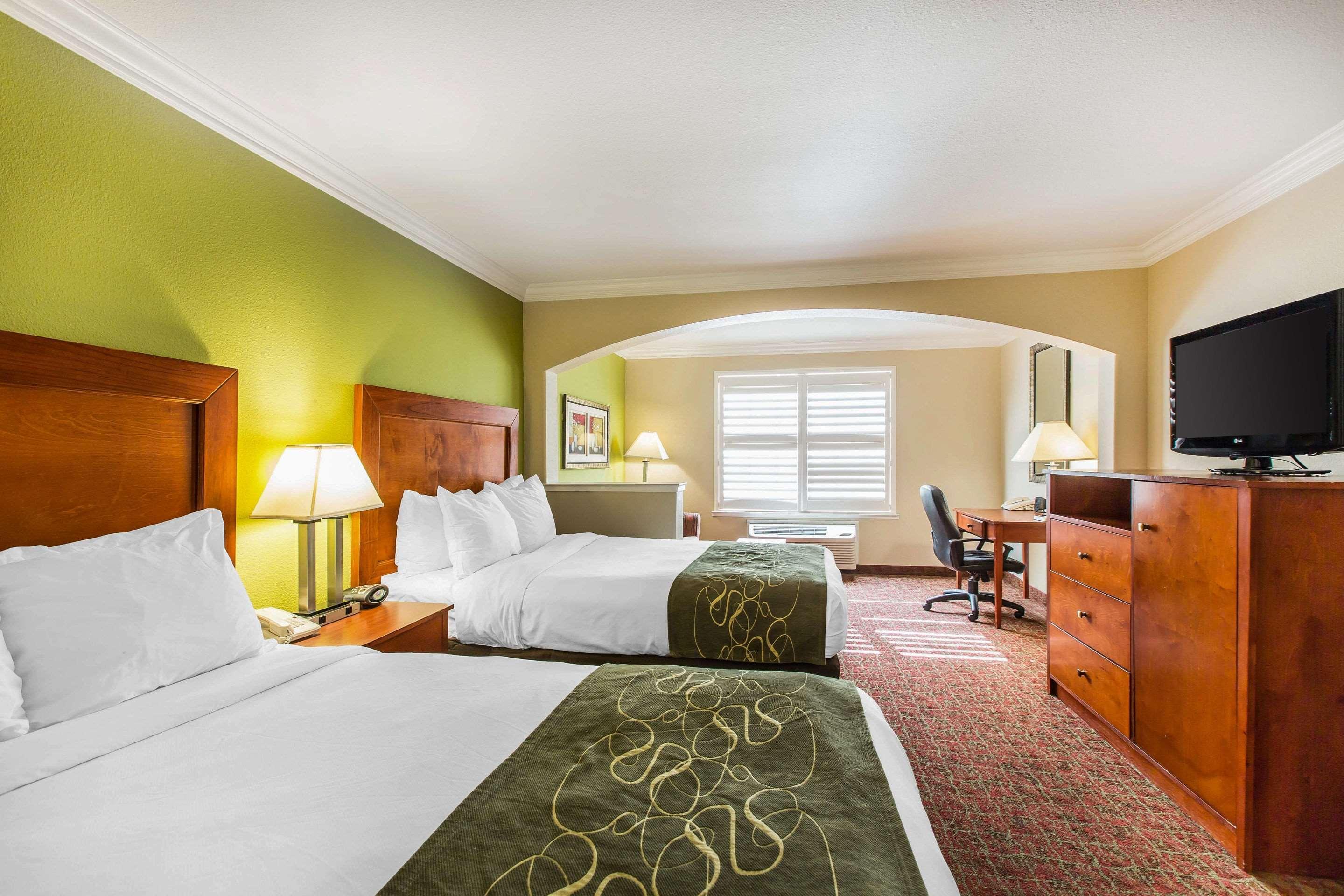 Comfort Suites Fresno River Park Esterno foto
