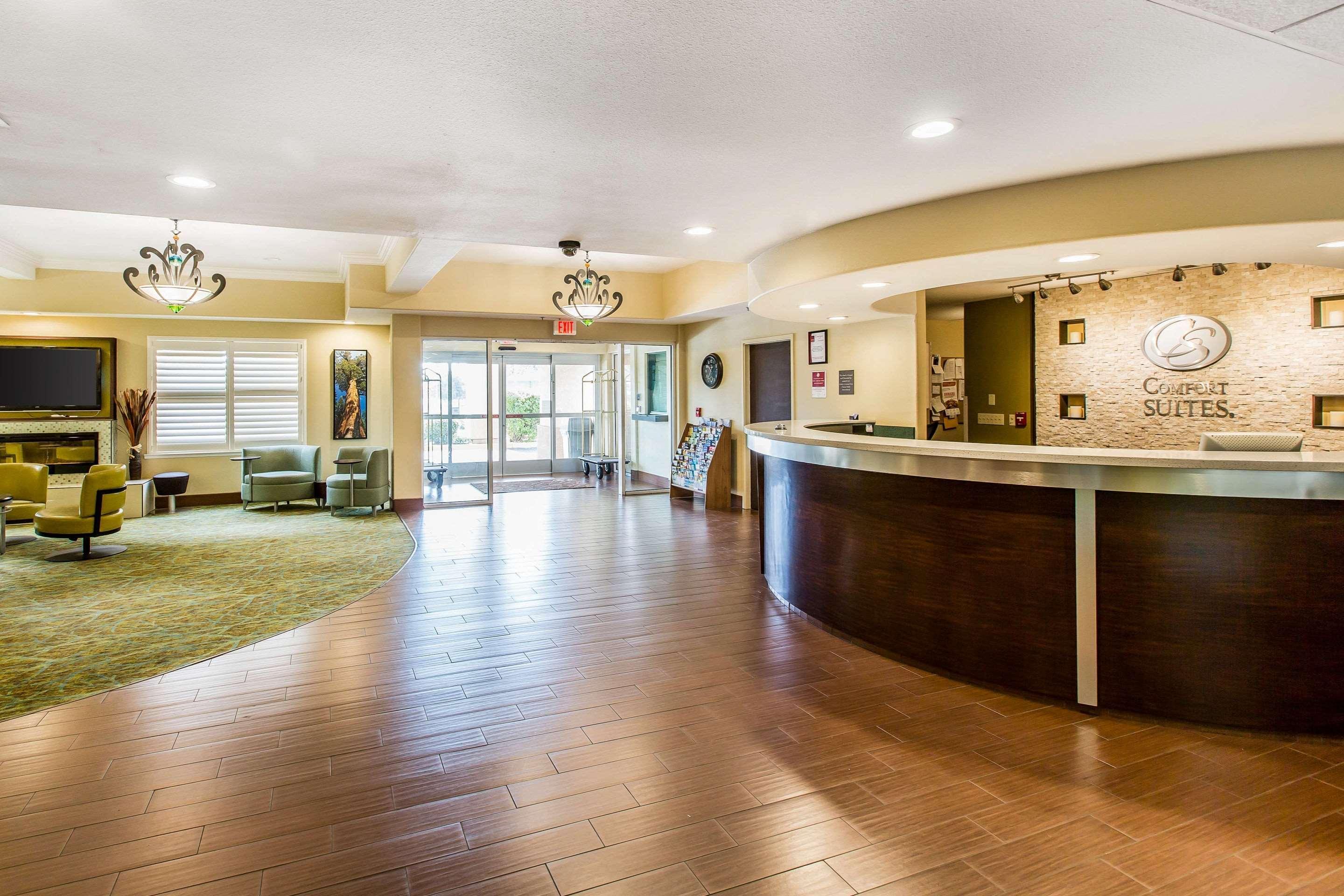 Comfort Suites Fresno River Park Esterno foto